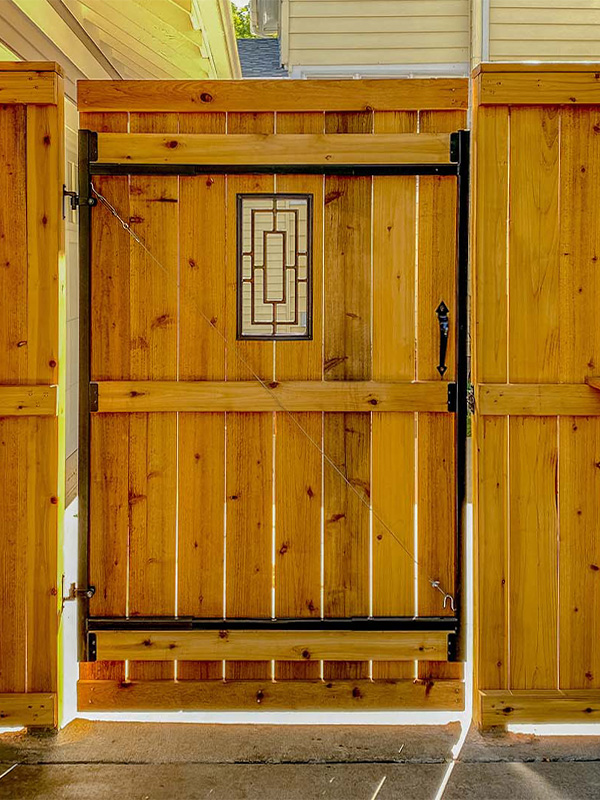 Custom Wood Gates in Cedar Falls
