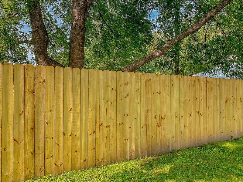Janesville Iowa wood privacy fencing